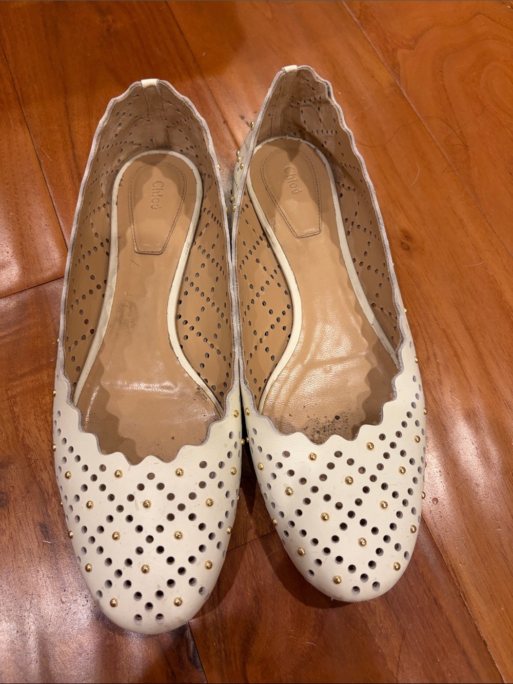 Chloe flats